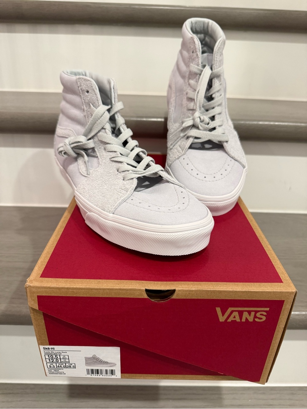 VANS Men’s Sk8-High Sneakers Light Gray Suede NEW Skateboard Casual Hi-Top